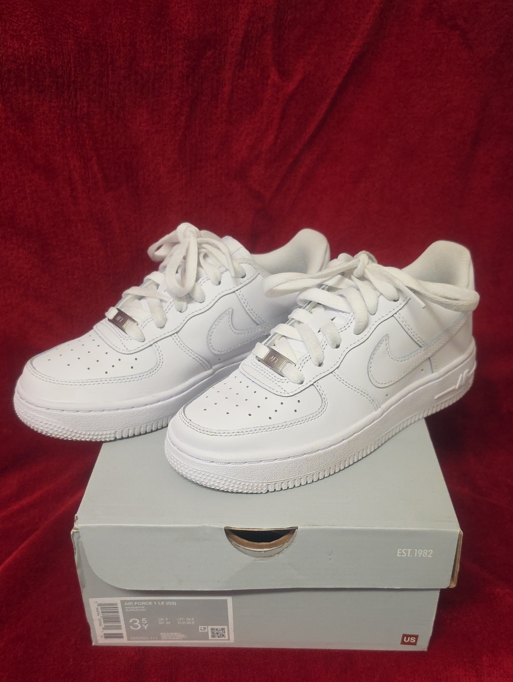 Nike Air Force 1